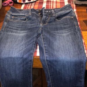 American Eagle capris